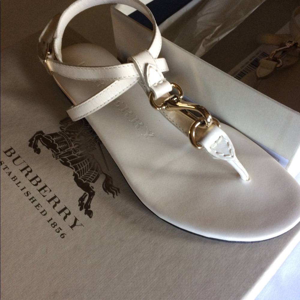 Burberry Sandals size 35.5 in White